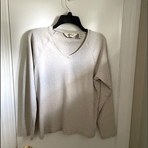 Ladies Eddie Bauer long sleeve top. Good condition. Smoke free home